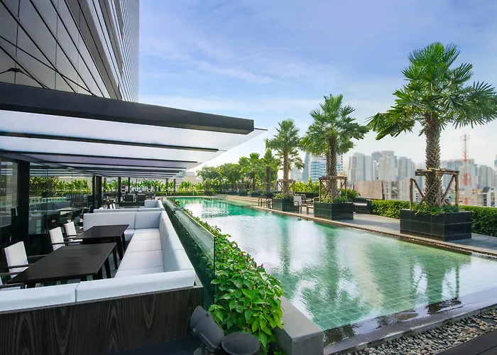 Millennium Hilton Hotel