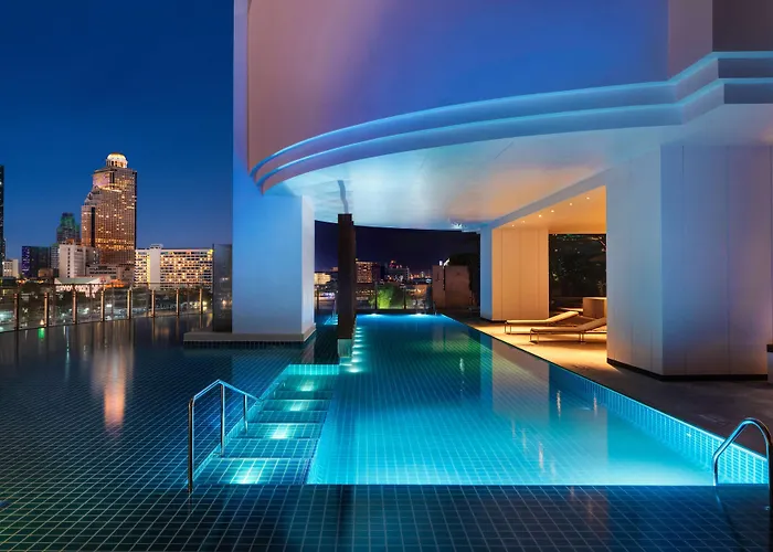 Hotel Millennium Hilton 5*