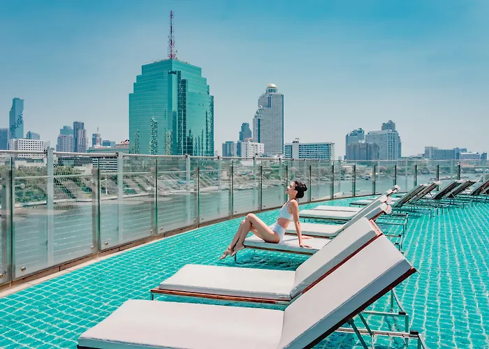 Hotel Millennium Hilton 5*