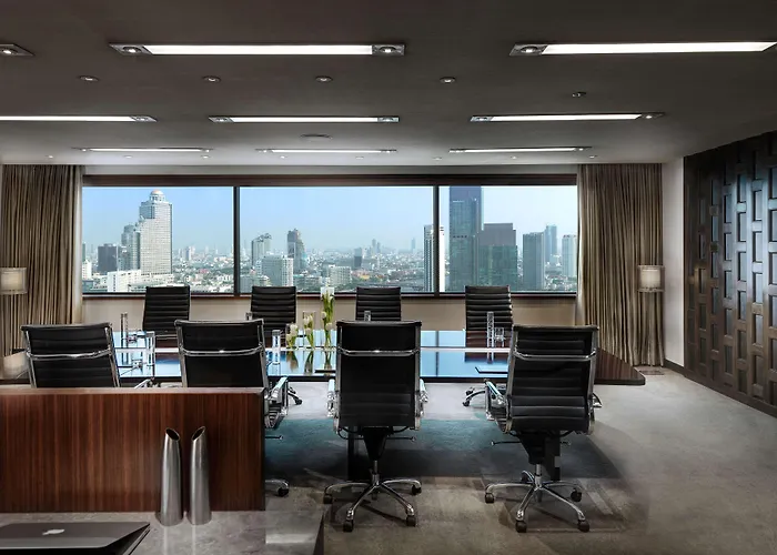 מלון Millennium Hilton